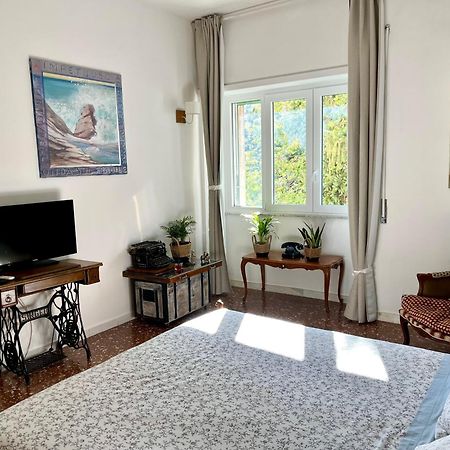 Casa Vacanze Gli Oleandri Bracciano  Exterior foto